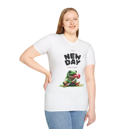 Unisex Frog Graphic T-Shirt - 'It's a New Day, Rise N' Shine'