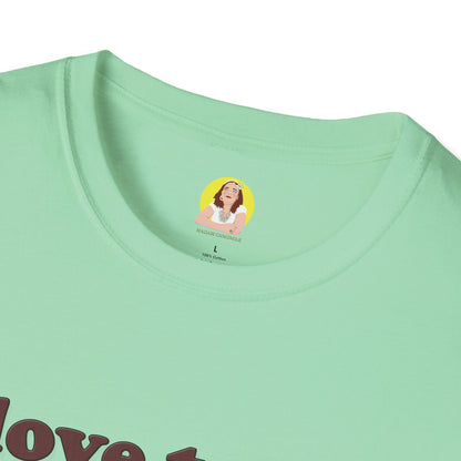 Cute Animal Lover T-Shirt, I Love to Eat Design, Nature Tee, Gifts for Animal Lovers, Casual Wear, Fun Gift, Eco-Friendly Fashion, Hebrew T-Shirt