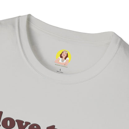 Cute Animal Lover T-Shirt, I Love to Eat Design, Nature Tee, Gifts for Animal Lovers, Casual Wear, Fun Gift, Eco-Friendly Fashion, Hebrew T-Shirt