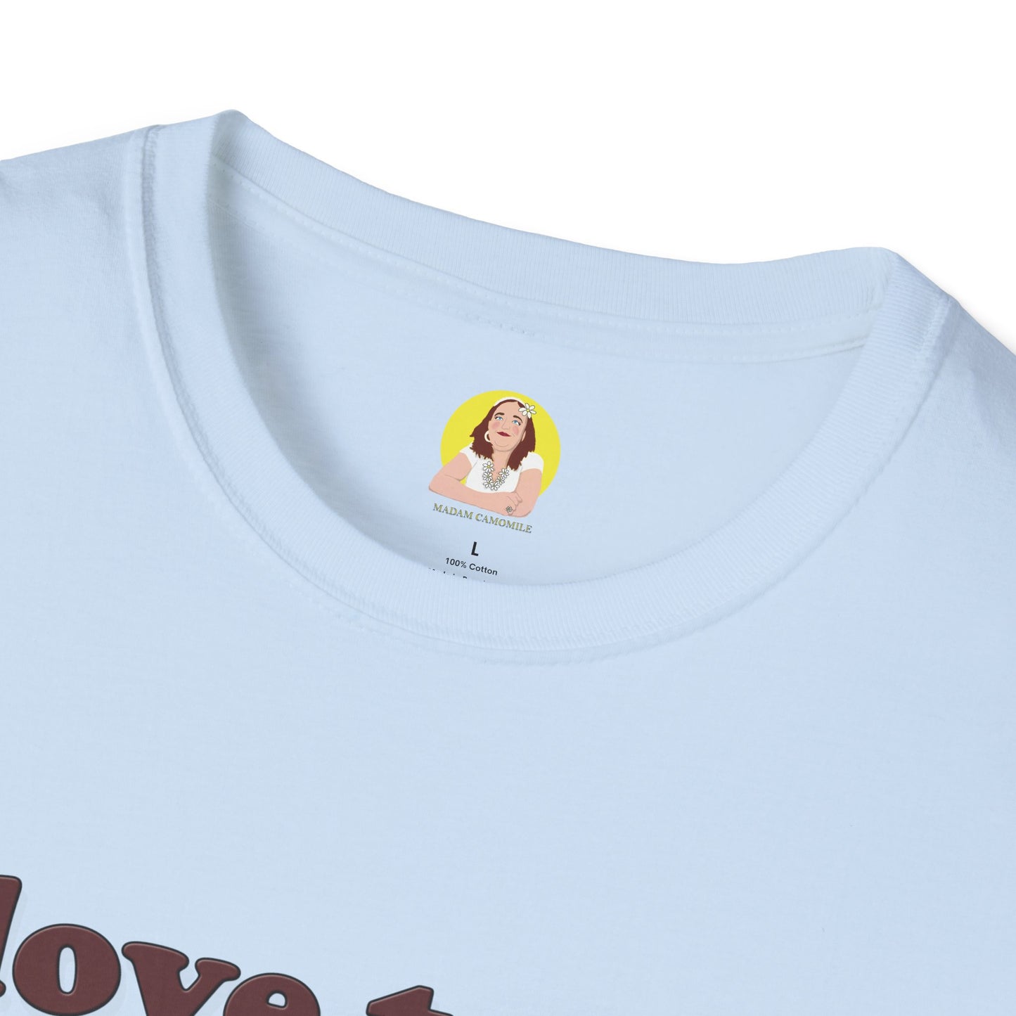 Cute Animal Lover T-Shirt, I Love to Eat Design, Nature Tee, Gifts for Animal Lovers, Casual Wear, Fun Gift, Eco-Friendly Fashion, Hebrew T-Shirt