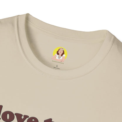 Cute Animal Lover T-Shirt, I Love to Eat Design, Nature Tee, Gifts for Animal Lovers, Casual Wear, Fun Gift, Eco-Friendly Fashion, Hebrew T-Shirt