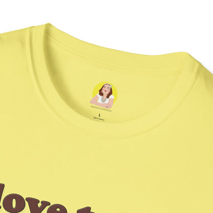 Cute Animal Lover T-Shirt, I Love to Eat Design, Nature Tee, Gifts for Animal Lovers, Casual Wear, Fun Gift, Eco-Friendly Fashion, Hebrew T-Shirt